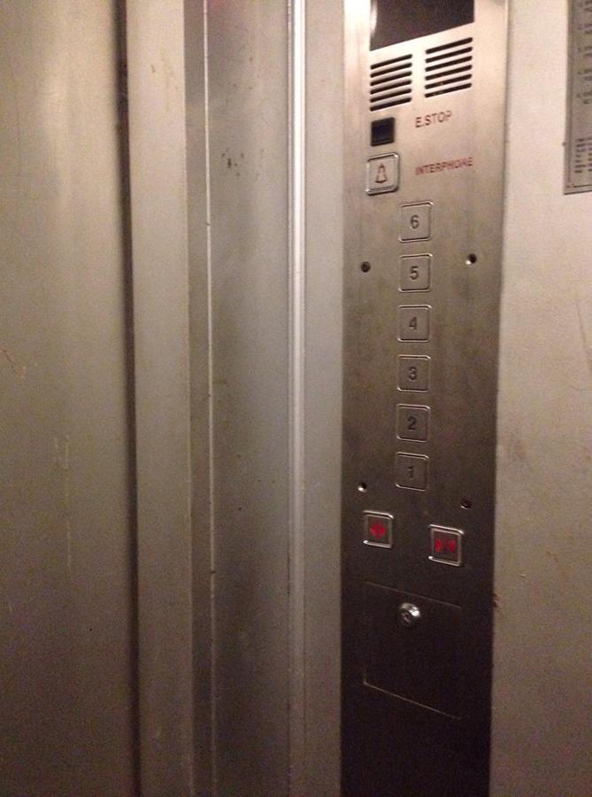 Hotel Tokyo 1 Vinh Eksteriør billede