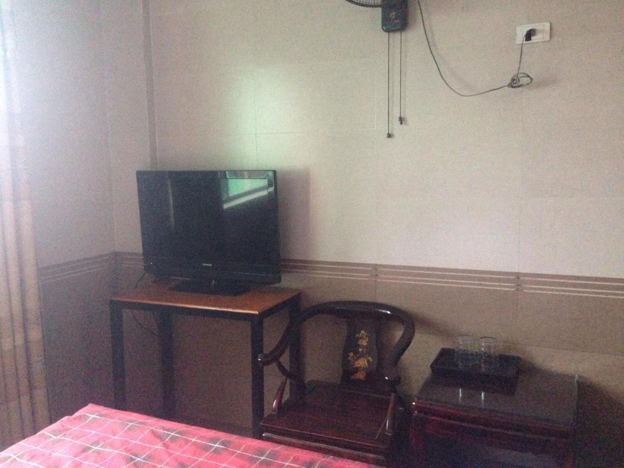 Hotel Tokyo 1 Vinh Eksteriør billede